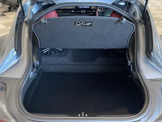 トヨタ スープラ RZ 福井県 2021(令3)年 5.3万km アイスグレーメタリック ワンオーナー/純正8.8インチナビ/フルセグTV/バックカメラ/セーフティセンス/・レーダークルーズコントロール/・ブラインドスポットモニター/・レーンディパーチャーアラート/・プリクラッシュセーフティ/・アダプティブハイビームシステム/・リヤクロストラフィックアラート/・クリアランスソナー/ETC/ドライブレコーダー/JBLサウンドシステム/カラーヘッドアップディスプレイ/オートライト/6灯式LEDヘッドランプ/純正19インチアルミホイール/ハーフレザーシート/パワーシート/シートヒーター/パドルシフト/カーボン調パネル/GPSレーダー/プッシュスタート/スマートキー