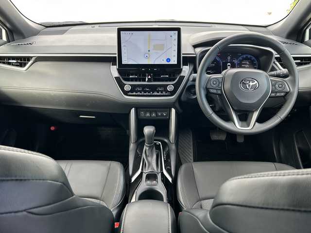 トヨタ カローラ クロス ハイブリッド Z 千葉県 2024(令6)年 0.5万km プラチナホワイトパールマイカ ナビ　全方位カメ　ＥＴＣ２．０　ワンオーナー　パーキングアシスト　クルコン　レーンアシスト　ブレーキホールド　シートヒーター　オートライト　オートマチックハイビーム　ＬＥＤライト　１８インチＡＷ