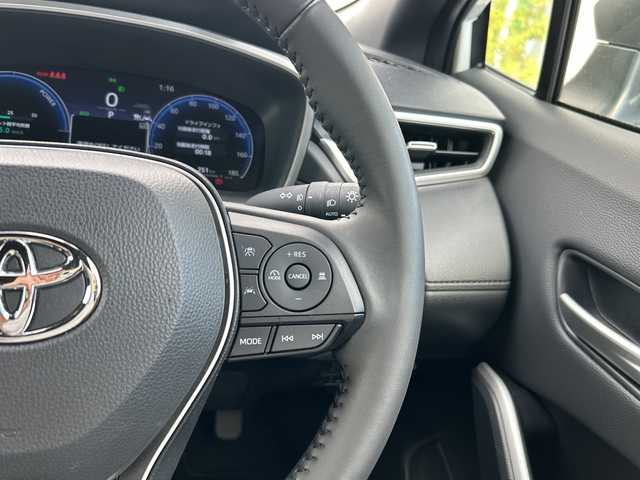 トヨタ カローラ クロス ハイブリッド Z 千葉県 2024(令6)年 0.5万km プラチナホワイトパールマイカ ナビ　全方位カメ　ＥＴＣ２．０　ワンオーナー　パーキングアシスト　クルコン　レーンアシスト　ブレーキホールド　シートヒーター　オートライト　オートマチックハイビーム　ＬＥＤライト　１８インチＡＷ