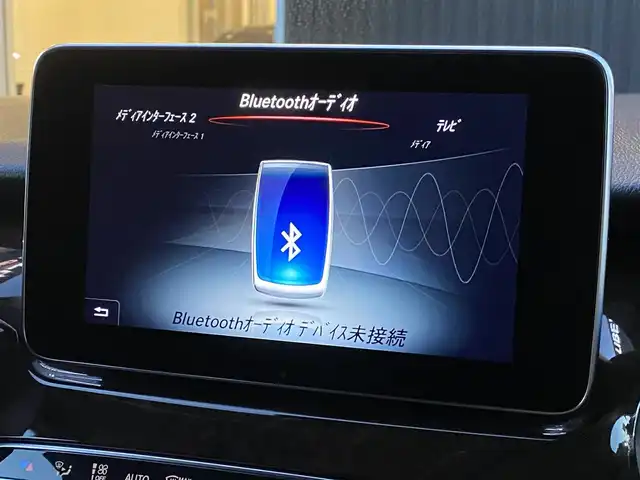 メルセデス・ベンツ Ｖ２２０ d アバンギャルド ロング 福岡県 2019(令1)年 2万km オブシディアンブラックM レーダーセーフティパッケージ/アダプティブクルーズコントロール/アクティブセーフティブレーキ/ブラインドスポットモニター/レーンキープアシスト/黒革　/前席シートヒーター/両側パワースライドドア/ブルメスター　/純正ナビ/フルセグTV/Bluetooth/全方位カメラ　/アンビエントライト　/社外後席モニター　/パワーバックドア　/LEDヘッドライト/オートライト　/ドライブレコーダー/純正19インチアルミホイール/ETC2.0