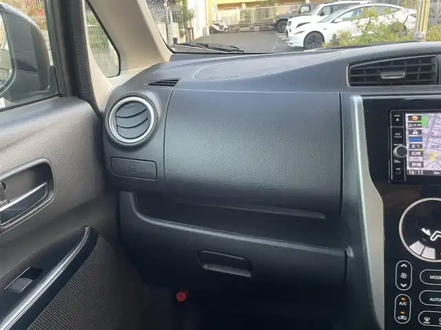 日産 デイズ ハイウェイスターX 大阪府 2018(平30)年 5.3万km 黒 純正ナビ/-Bluetooth/フルセグTV/CD/DVD/FM/AM/全方位モニター/衝突被害軽減ブレーキ/禁煙車/ワンオーナー/ETC/プッシュスタート/スマートキー/-スペアキー×１