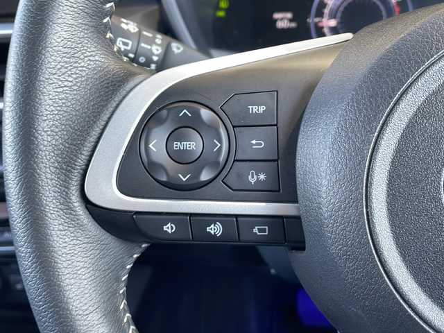 トヨタ ライズ Z 静岡県 2022(令4)年 4.6万km スムースグレーマイカメタリック 純正ディスプレイオーディオ/・フルセグＴＶ/・Bluetooth/・USB/・AM/・FM/主要装備/・衝突軽減/・レーンキープ/・追従クルコン/・コーナーセンサー前後/・全方位カメラ/・ビルトインＥＴＣ/・ドラレコ前後/・ステリモ/・シートヒーターD/N席/・電動パーキングブレーキ/・オートホールド/・純正フロアマット/・純正アルミホイール/・LEDヘッドライト/・オートライト/・オートハイビーム/・フォグランプ