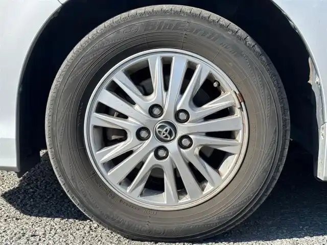 トヨタ ヴォクシー V 茨城県 2014(平26)年 7.5万km シルバーM ワンオーナー/社外9インチナビ(ALPINE)/(FM/AM/CD/DVD/TV/Bluetooth)/バックカメラ/両側パワースライド/クルーズコントロール/ドライブレコーダー(前方)/ビルトインETC/オートライト/スペアキー/保証書/取扱説明書/純正AW/社外AW(LAYCER)付き冬タイヤ車載