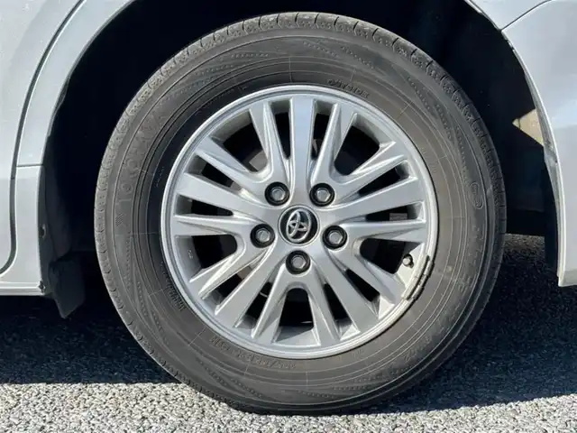 トヨタ ヴォクシー V 茨城県 2014(平26)年 7.5万km シルバーM ワンオーナー/社外9インチナビ(ALPINE)/(FM/AM/CD/DVD/TV/Bluetooth)/バックカメラ/両側パワースライド/クルーズコントロール/ドライブレコーダー(前方)/ビルトインETC/オートライト/スペアキー/保証書/取扱説明書/純正AW/社外AW(LAYCER)付き冬タイヤ車載