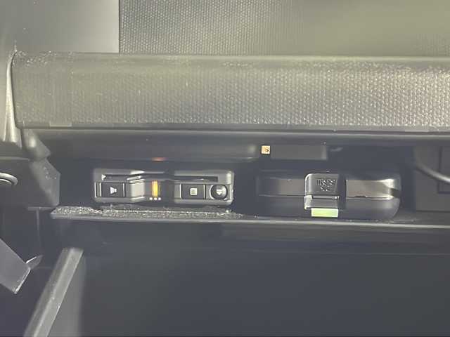 ダイハツ タフト G ターボ 沖縄県 2020(令2)年 4.4万km フォレストカーキメタリック 県外仕入　/禁煙車　/純正７インチナビ/（ＢＴ，フルセグ，ＣＤ／ＤＶＤ，ラジオ，ＵＳＢ）　/パノラマモニター　/レーダークルーズコントロール　/スマートアシスト　/ガラスルーフ　/クリアランスソナー　/ＥＴＣ　/純正ドライブレコーダー/シートヒーター/LEDヘッドライト/純正15インチアルミホイール