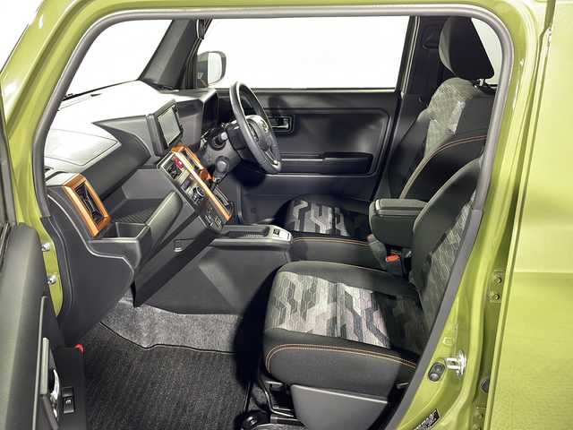 ダイハツ タフト G ターボ 沖縄県 2020(令2)年 4.4万km フォレストカーキメタリック 県外仕入　/禁煙車　/純正７インチナビ/（ＢＴ，フルセグ，ＣＤ／ＤＶＤ，ラジオ，ＵＳＢ）　/パノラマモニター　/レーダークルーズコントロール　/スマートアシスト　/ガラスルーフ　/クリアランスソナー　/ＥＴＣ　/純正ドライブレコーダー/シートヒーター/LEDヘッドライト/純正15インチアルミホイール