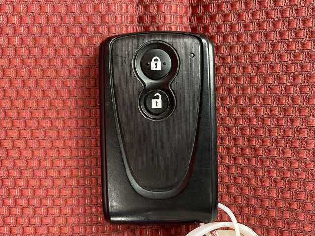 ダイハツ コペン セロ 千葉県 2015(平27)年 3.4万km パールホワイトⅢ プッシュスタート/社外ナビ（ＢＴ／ＣＤ／ＴＶ／ｉＰｏｄ）/社外ドライブレコーダー/ＥＴＣ/シートヒーター/純正ＡＷ/ステアリングリモコン/革ハンドル