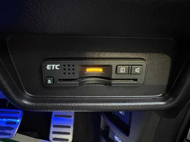 ホンダ オデッセイ ハイブリッド アブソルートセンシングEXパック 大阪府 2017(平29)年 6.9万km プレミアムヴィーナスブラックP フリップダウンモニター/純正ナビ/フルセグ/バックカメラ/ブラインドスポットモニター/ホンダセンシング/両側パワースライドドア/シートヒーター/オットマンチェア/レザーシート/LEDヘッドライト/ビルトインETC/AC100V/革巻きステアリング/スマートキー×2