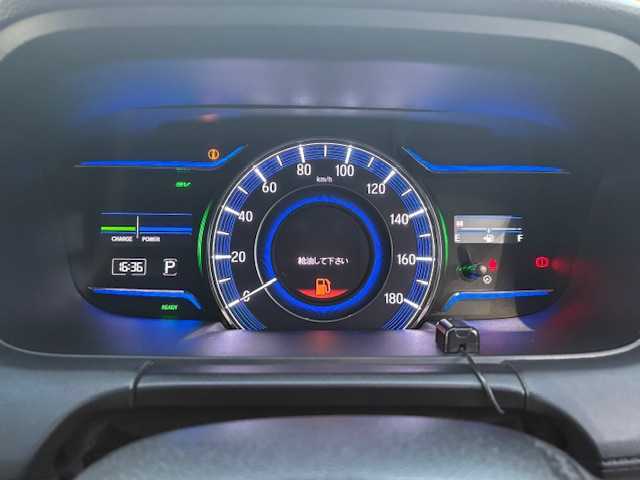 ホンダ オデッセイ ハイブリッド アブソルートセンシングEXパック 大阪府 2017(平29)年 6.9万km プレミアムヴィーナスブラックP フリップダウンモニター/純正ナビ/フルセグ/バックカメラ/ブラインドスポットモニター/ホンダセンシング/両側パワースライドドア/シートヒーター/オットマンチェア/レザーシート/LEDヘッドライト/ビルトインETC/AC100V/革巻きステアリング/スマートキー×2