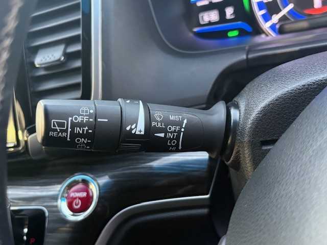 ホンダ オデッセイ ハイブリッド アブソルートセンシングEXパック 大阪府 2017(平29)年 6.9万km プレミアムヴィーナスブラックP フリップダウンモニター/純正ナビ/フルセグ/バックカメラ/ブラインドスポットモニター/ホンダセンシング/両側パワースライドドア/シートヒーター/オットマンチェア/レザーシート/LEDヘッドライト/ビルトインETC/AC100V/革巻きステアリング/スマートキー×2