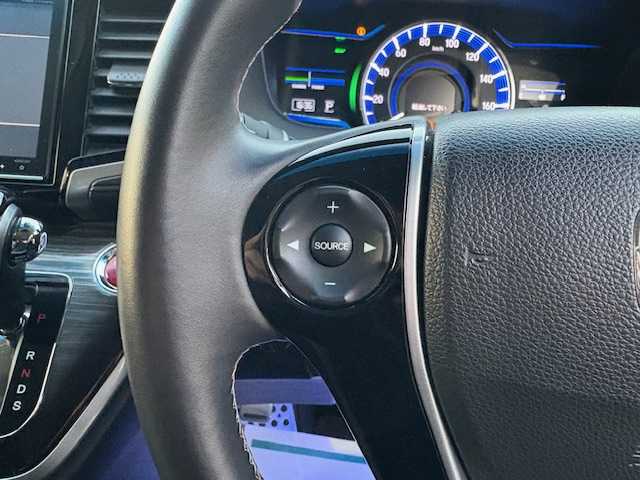 ホンダ オデッセイ ハイブリッド アブソルートセンシングEXパック 大阪府 2017(平29)年 6.9万km プレミアムヴィーナスブラックP フリップダウンモニター/純正ナビ/フルセグ/バックカメラ/ブラインドスポットモニター/ホンダセンシング/両側パワースライドドア/シートヒーター/オットマンチェア/レザーシート/LEDヘッドライト/ビルトインETC/AC100V/革巻きステアリング/スマートキー×2