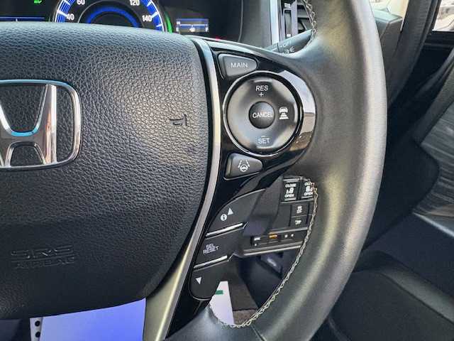 ホンダ オデッセイ ハイブリッド アブソルートセンシングEXパック 大阪府 2017(平29)年 6.9万km プレミアムヴィーナスブラックP フリップダウンモニター/純正ナビ/フルセグ/バックカメラ/ブラインドスポットモニター/ホンダセンシング/両側パワースライドドア/シートヒーター/オットマンチェア/レザーシート/LEDヘッドライト/ビルトインETC/AC100V/革巻きステアリング/スマートキー×2