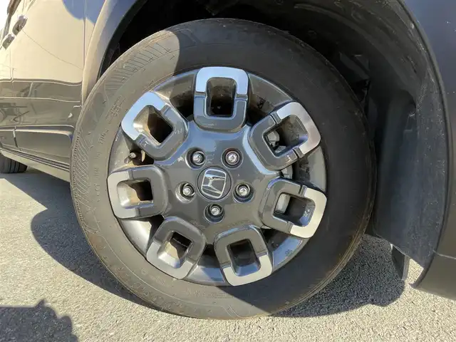 ホンダ フリード ハイブリット e:HEV クロスター 東京都 2024(令6)年 1.5万km 緑 純正メモリナビ＆フルセグ/AppleCarPlay/AndroidAuto/BluetoothAudio/USB/両側パワスラ/ＬＥＤヘッドライト　/ホンダセンシング/衝突軽減ブレーキ/先行車発進お知らせ機能/ブラインドスポットモニター　/アダプティブクルーズコントロール　/路外逸脱抑制機能 /パーキングセンサーシステム　/車線維持支援システム /オートハイビーム  /プッシュエンジンスタート/スマートキー/保証書＆取説