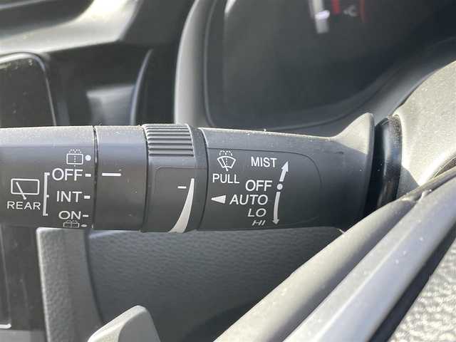 ホンダ シビック ハッチバック 岡山県 2020(令2)年 2万km ソニックグレーパール ワンオーナー/ギャザーズ純正ナビ/（AM.FM.BT.TV）/サンルーフ/レザーシート/バックカメラ/ホンダセンシング/・路外逸脱抑制機能/・アダプティブクルーズコントロール/・車線維持支援システム/・先行車発進お知らせ機能/・標識認識機能/スマートキー/パワーシート/シートヒーター/ビルトインETC2.0