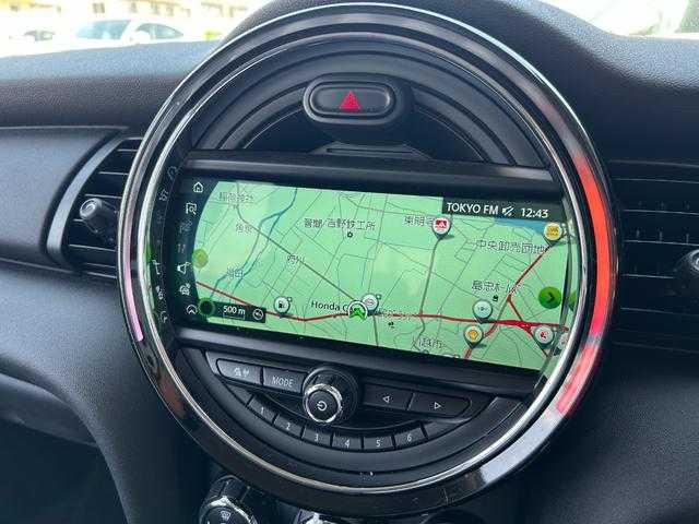 ＭＩＮＩ ミニ ヴィクトリア 埼玉県 2018(平30)年 2.2万km グレー 特別仕様車　/ナビゲーションＰＫＧ　/バックカメラ　/ＬＥＤヘッドライト　/ドライブレコーダー　/ＥＴＣ