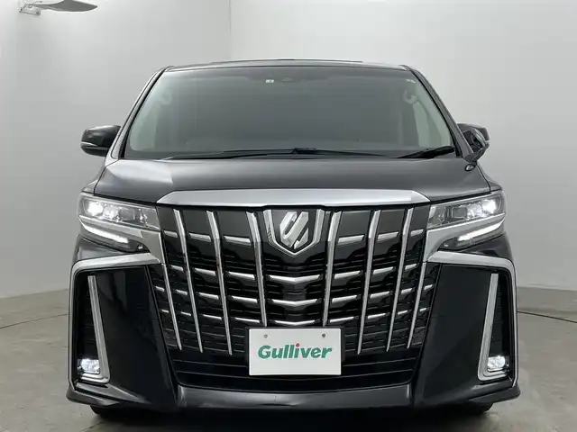トヨタ アルファード S Cパッケージ 岡山県 2022(令4)年 3.5万km ブラック サンルーフ/黒レザーシート/前席/セカンドパワーシート（右前席メモリー付き）/前席シートヒーター/エアシート/純正９インチディスプレィオーディオ/　（DVD/CD/USB/BT/Miracast/フルセグTV）/１２．１インチフリップダウンモニター/バックカメラ/両側パワースライドドア/純正LEDヘッドライト/純正フォグランプ/オートライト/オートハイビーム/純正18インチアルミホイール/ウッドコンビステアリング/ステアリングスイッチ/ステアリングヒーター/レーダークルーズコントロール/パワーバックドア/ナノイーエアコン/衝突被害軽減ブレーキ/LKA/クリアランスソナー/オートパーキングホールド/横滑り防止/スマ-トキー×２/純正フロアマット/純正ドアバイザー/ビルトインETC/電動格納ウインカードアミラー(オート機能付き)