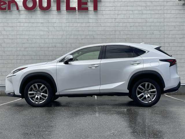 レクサス ＮＸ 200t Iパッケージ 富山県 2016(平28)年 5.6万km ソニッククォーツ 純正ナビ/フルセグＴＶ／Ｂｌｕｅｔｏｏｔｈ/三眼ＬＥＤヘッドライト/ヘッドアップディスプレイ/ステアリングヒーター/パワーバックドア/純正ＡＷ１８インチ/ＥＴＣ/ＢＳＭ/コーナーセンサー/黒革シート/レーンキープアシスト/スマートキー/前後ドライブレコーダー/カードキー/W＋サイドエアバック/カーテンエアバック/保証書／取説有り