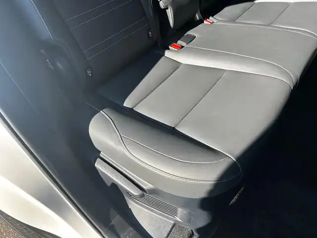 レクサス ＮＸ 200t Iパッケージ 富山県 2016(平28)年 5.6万km ソニッククォーツ 純正SDナビ/フルセグTV/Bluetooth接続/AM/FMラジオ/CD再生/USB接続/ヘッドアップディスプレイ/ステアリングヒーター/D/N席パワーシート/D/N席シートヒーター/パワーバックドア/ETC/ブラインドスポットモニター/コーナーセンサー/純正ＡＷ１８インチ/黒革シート/レーンキープアシスト/スマートキー/前後ドラレコ/W＋サイドエアバック/カーテンエアバック