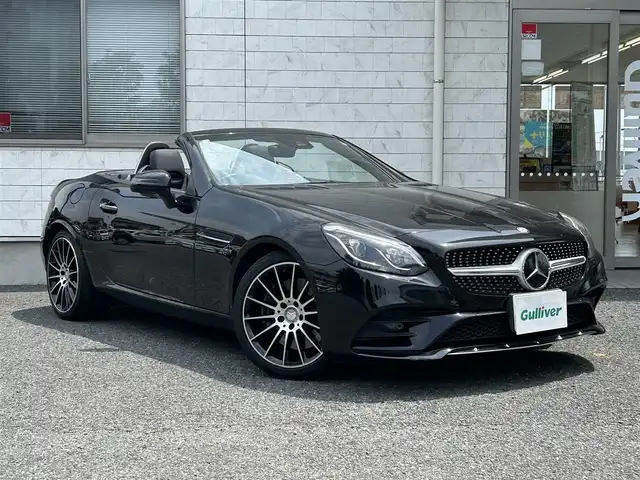 メルセデス・ベンツ ＳＬＣ２００ 埼玉県 2016(平28)年 2.3万km オブシディアンブラック 電動オープン/ブラックレザーシート/ETC/メーカーオプションナビ(Wi-Fi/BT/FM/AM/USB/CD/DVD)/パドルシフト　/エアシート(D/N)/シートヒーター(D/N)　/横滑り防止　/オートライト　/純正フロアマット　/電格ミラー　/アイドリング　/クルコン追従/ガラスルーフ/オーディオ(harman/kardon)