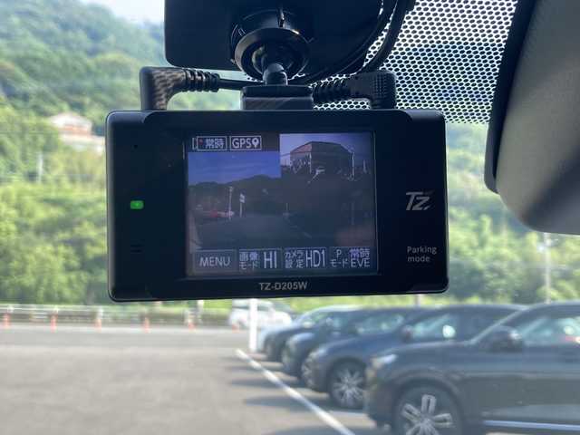 トヨタ ＲＡＶ４ アドベンチャー 佐賀県 2020(令2)年 5万km アティチュードブラックマイカ 4WD/トヨタコネクトナビ/バックカメラ/トヨタセーフティセンス/・プリクラッシュセーフティ/・レーンディパーチャーアラート/・オートハイビーム/・アダプティブクルーズコントロール/ブラインドスポットモニター/クリアランスソナー/リアクロストラフィックアラート/デジタルインナーミラー/電動パーキングブレーキ/オートブレーキホールド/パワーバックドア/レザーシート/パワーシート/ビルトインETC/ドライブレコーダー/プッシュスタート/スマートキー/LEDヘッドライト/純正アルミホイール