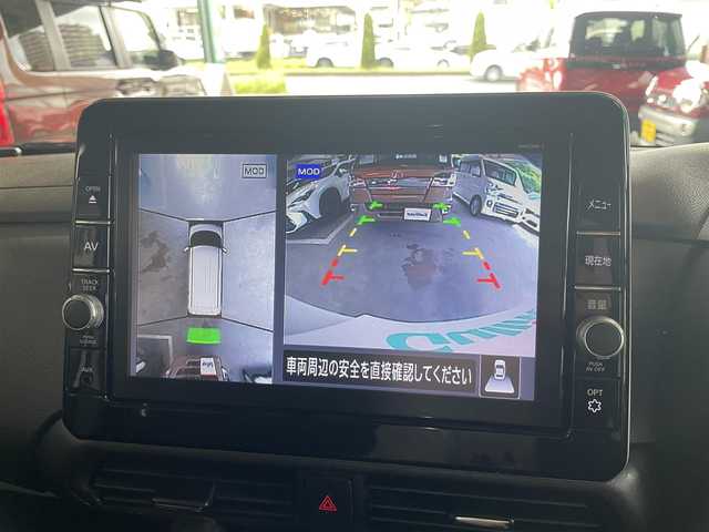 日産 ルークス ハイウェイスター X 愛知県 2020(令2)年 8.1万km ホワイトパール 純正ナビ(MM320D-L)/・FM/AM/Bluetooth/・フルセグ/CD/DVD再生/・アラウンドビューモニター/バックカメラ/エマージェンシーブレーキ/車線逸脱警報/片側パワスラ/ハンズフリースライドドア/ドアバイザー/ドライブレコーダー(DH5-D)/純正フロアマット/ETC/保証書
