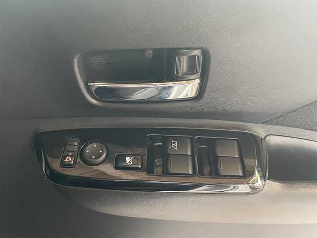 日産 ルークス ハイウェイスター X 愛知県 2020(令2)年 8.1万km ホワイトパール 純正ナビ(MM320D-L)/・FM/AM/Bluetooth/・フルセグ/CD/DVD再生/・アラウンドビューモニター/バックカメラ/エマージェンシーブレーキ/車線逸脱警報/片側パワスラ/ハンズフリースライドドア/ドアバイザー/ドライブレコーダー(DH5-D)/純正フロアマット/ETC/保証書