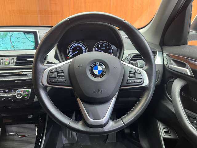 ＢＭＷ Ｘ１ xDrive 18d xライン 千葉県 2018(平30)年 5万km パール ＡＣＣ　/ＨＵＤ　/コンフォートＰＫＧ　/純正ナビ　/バックカメラ　/ハーフレザーシート　/シートヒーター　/ＬＥＤヘッドライト　/オートライト　/電動リアゲート　/ＥＴＣ　/ドライブレコーダー　/純正１８インチＡＷ