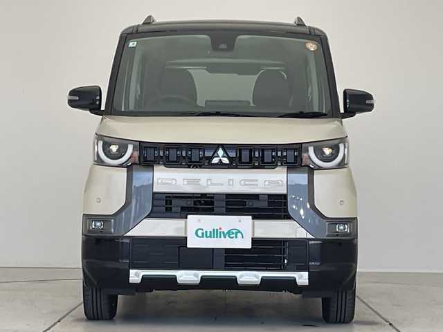 三菱 デリカミニ T プレミアム 愛知県 2025(令7)年 0.1千km アイボリーⅡ 届出済未使用車/純正9型ディズプレイオーディオ　ナビ機能なし/全方位カメラ/両側パワースライドドア/サイドデカール/レーダークルーズコントロール/シートヒーター/バックカメラ/ハンズフリースライドドア/コーナーセンサー/純正アルミホイール/ルーフレール/LEDヘッドライト/パドルシフト/ステアリングヒーター/インテリジェントミラー/ダウンヒルアシストコントロール/衝突軽減システム/Bluetooth/ステアリングスイッチ/スマートキー/プッシュスタート