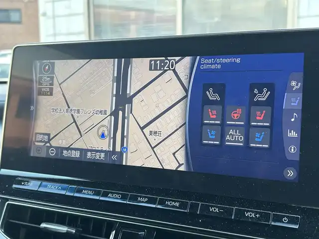 トヨタ クラウン ハイブリッド RS アドバンス 福岡県 2021(令3)年 5.7万km プレシャスホワイトパール ワンオーナー/デジタルインナーミラー/12.3インチ純正コネクテッドナビ/　(AM/FM/CD/DVD/Bluetooth/Miracast/フルセグTV)/パノラミックビューモニター/バック/フロント/サイドカメラ/トヨタセーフティセンス/・プリクラッシュセーフティ/・レーントレーシングアシスト/・オートマッチックハイビーム/・ロードサインアシスト/・レーダークルーズコントロール/・先行車発進告知/ブラインドスポットモニター/クリアランスソナー/リヤクロストラフィックアラート/リヤカメラディテクション/横滑り防止/純正18インチアルミホイール/黒色レザーシート/スーパーキャットレーダー探知機/純正前方ドライブレコーダー【DRD-H68S】/ビルトインETC/ドライブモードセレクト/ブレーキホールド/ヘッドアップディスプレイ/パドルシフト/革巻きステアリング/ステアリングスイッチ/ステアリングヒーター/シートメモリー(D)/パワーシート(D/N)/シートヒーター/ベンチレーション(D/N)/純正フロアマット/USBポート/スペアキー×1、カードキー×1/保証書/取扱説明書/ナビ取扱説明書