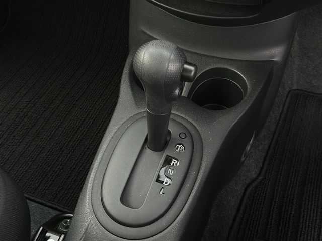 日産 ノート X Vセレクション 兵庫県 2020(令2)年 0.9万km ダークメタルグレー 登録時走行距離8279km/ワンオーナー/純正ナビ/フルセグTV/Bluetooth/インテリジェントエマージェンシーブレーキ/VDC/車線逸脱警報/踏み間違い衝突防止アシスト/フロント、バックソナー/LEDヘッドランプ/オートライト/ETC/純正フロアマット/保証書/取説/スペアキー1本