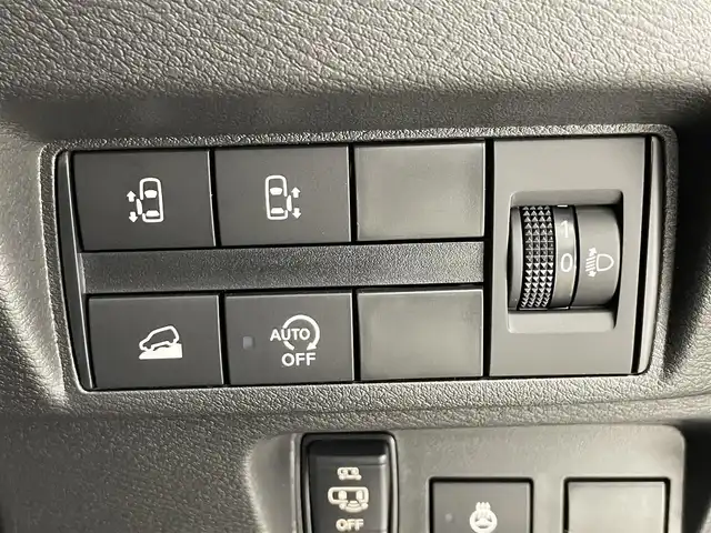 三菱 デリカミニ T プレミアム 滋賀県 2025(令7)年 0.1千km アメジストブラック 届出済み未使用車/純正9インチディスプレイオーディオ/【Bluetooth/Apple CarPlay/Android Auto】/両側パワースライドドア/ハーフレザーシート/全方位カメラ/MI-PILOT/クリアランスソナー/レーンキープアシスト/LEDヘッドライト/オートマチックハイビーム/衝突軽減ブレーキ/D/Nシートヒーター/ステアリングヒーター/ヒルディセントコントロール/デジタルインナーミラー/電動パーキングブレーキ/オートブレーキホールド/パドルシフト/後席ロールサンシェード/プッシュスタート/スマートキー/ステアリングリモコン