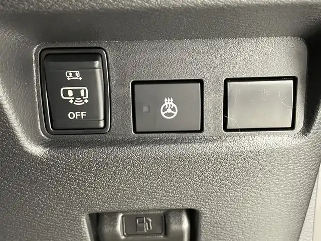 三菱 デリカミニ T プレミアム 滋賀県 2025(令7)年 0.1千km アメジストブラック 届出済み未使用車/純正9インチディスプレイオーディオ/【Bluetooth/Apple CarPlay/Android Auto】/両側パワースライドドア/ハーフレザーシート/全方位カメラ/MI-PILOT/クリアランスソナー/レーンキープアシスト/LEDヘッドライト/オートマチックハイビーム/衝突軽減ブレーキ/D/Nシートヒーター/ステアリングヒーター/ヒルディセントコントロール/デジタルインナーミラー/電動パーキングブレーキ/オートブレーキホールド/パドルシフト/後席ロールサンシェード/プッシュスタート/スマートキー/ステアリングリモコン