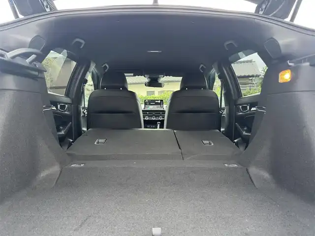 ホンダ シビック EX 静岡県 2022(令4)年 5.6万km クリスタルブラックパール ワンオーナー/ホンダセンシング/渋滞追従機能付クルーズコントロール/トラフィックジャムアシスト/アダプティブドライビングビーム/純正ナビ/・Bluetooth・フルセグTV/・ハンズフリー・USB・iPod/・車内Wi-Fi（別途プラン購入が必要）/・AM/FMラジオ・スマートフォン連携/BOSEプレミアムサウンドシステム/ワイヤレス充電器/バックカメラ/ビルトインETC2.0/10.2インチデジタルグラフィックメーター/ハーフレザーシート/前席パワーシート/（運転席8Way/助手席4Way）/前席シートヒーター/パドルシフト/フットライト/シートアンダーライト/センターコンソールボックスイルミ/ドリンクホルダーイルミ/スマートキー（スペア有り）/プッシュスタート/LEDフォグランプ/フロアマット/ドアバイザー/純正18インチAW/ウィンカーミラー/オートリトラクタブルミラー/取説・新車時保証書