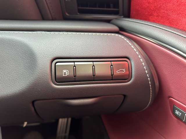 レクサス ＬＣ 500 Lパッケージ 佐賀県 2021(令3)年 3.2万km ブラック 純正ナビ/Bluetooth/CD/DVD/USB/フルセグTV/バックカメラ/レクサスセーフティシステム＋/・プリクラッシュセーフティ/・レーンキープアシスト/・オートマチックハイビーム/・レーダークルーズコントロール/・ブラインドスポットモニター/・クリアランスソナー/前後ドライブレコーダー/LEDオートライト/前席シートヒーター/エアシート/ステアリングヒーター/前席パワーシート/シートメモリ/パドルシフト/ブレーキホールド/ETC/スペアキー×2/保証書/取扱説明書/点検記録簿(R3/4)