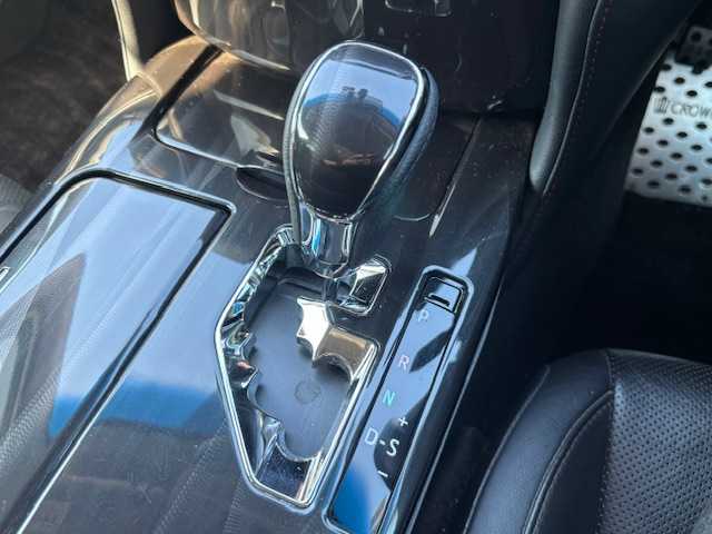 トヨタ クラウン ハイブリッド アスリートG 宮城県 2014(平26)年 10.4万km プレシャスブラックパール 登録時走行距離103420km/純正HDDナビ/フルセグTV/Bluetooth/AM/FM/CD/DVD/レーダークルーズコントロール/オートライト/バックカメラ/ドライブレコーダー/インテリジェットクリアランスソナー/プリクラッシュセーフティ/パワーシート/シートメモリー/プッシュスタート/スマートキー/LED/純正フロアマット/フォグランプ/純正AW/コーナーセンサー/後席サンシェード/4WD/電動格納ミラー/ドアバイザー