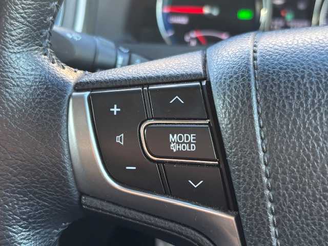 トヨタ クラウン ハイブリッド アスリートG 宮城県 2014(平26)年 10.4万km プレシャスブラックパール 登録時走行距離103420km/純正HDDナビ/フルセグTV/Bluetooth/AM/FM/CD/DVD/レーダークルーズコントロール/オートライト/バックカメラ/ドライブレコーダー/インテリジェットクリアランスソナー/プリクラッシュセーフティ/パワーシート/シートメモリー/プッシュスタート/スマートキー/LED/純正フロアマット/フォグランプ/純正AW/コーナーセンサー/後席サンシェード/4WD/電動格納ミラー/ドアバイザー