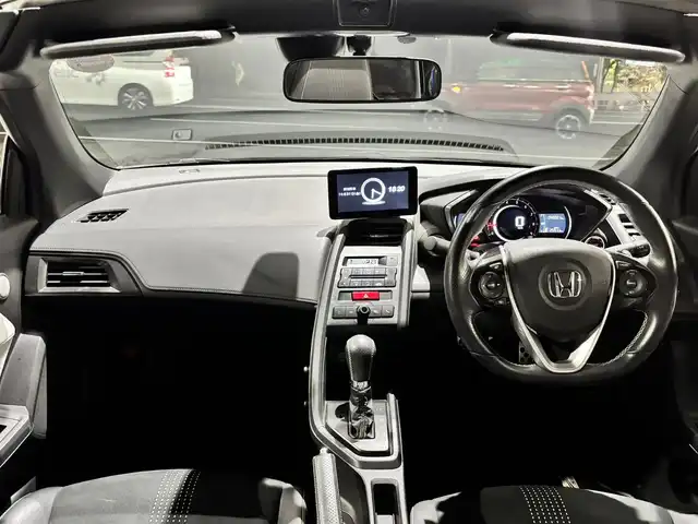 ホンダ Ｓ６６０ α 熊本県 2016(平28)年 5万km プレミアムスターホワイトパール 純正ディスプレイオーディオ/【BT/USB/HDMI】/バックカメラ/CTBA/クルーズコントロール/革巻きステアリング/ステアリングリモコン/パドルシフト/ETC/ハーフレザーシート/純正15インチアルミホイール/LEDオートライト/スマートキー/スペアキー/純正フロアマット