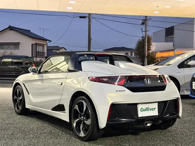 ホンダ Ｓ６６０ α 熊本県 2016(平28)年 5万km プレミアムスターホワイトパール 純正ディスプレイオーディオ/【BT/USB/HDMI】/バックカメラ/CTBA/クルーズコントロール/革巻きステアリング/ステアリングリモコン/パドルシフト/ETC/ハーフレザーシート/純正15インチアルミホイール/LEDオートライト/スマートキー/スペアキー/純正フロアマット