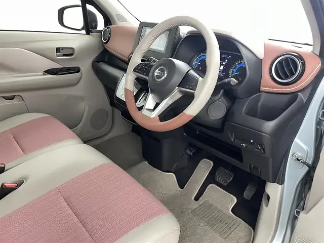 日産 デイズ ボレロ 福島県 2022(令4)年 0.3万km ライトブルーⅡ 衝突軽減/純正7インチディスプレイオーディオ/・BT/USB/APPS/FM/AM/バックカメラ/・全方位カメラ/オートライト/・オートハイビーム/・ライトレベライザー/ハーフレザー/・ベンチシート/純正フロアマット/純正ドアバイザー/ウィンカーミラー/・オートミラー/アイドリングストップ/プッシュスタート/・スマートキー