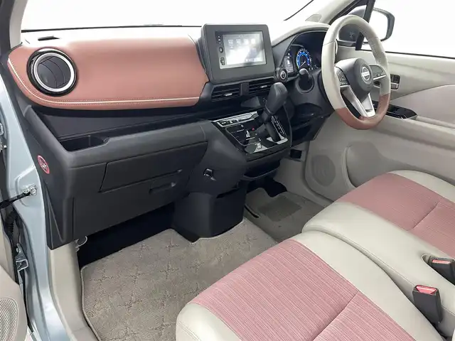 日産 デイズ ボレロ 福島県 2022(令4)年 0.3万km ライトブルーⅡ 衝突軽減/純正7インチディスプレイオーディオ/・BT/USB/APPS/FM/AM/バックカメラ/・全方位カメラ/オートライト/・オートハイビーム/・ライトレベライザー/ハーフレザー/・ベンチシート/純正フロアマット/純正ドアバイザー/ウィンカーミラー/・オートミラー/アイドリングストップ/プッシュスタート/・スマートキー