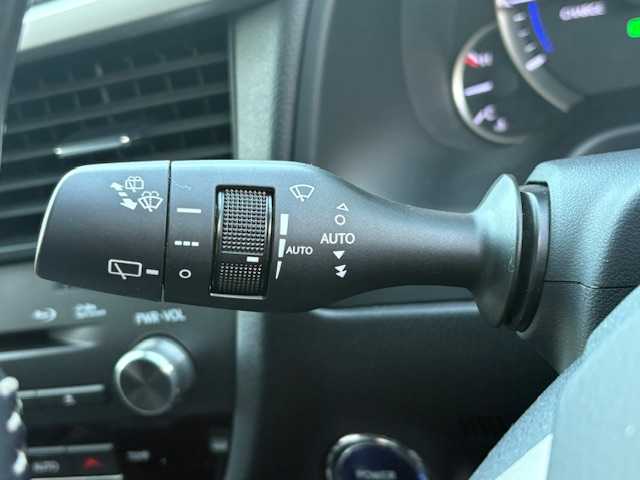 レクサス ＲＸ 450h バージョンL 大阪府 2017(平29)年 2.7万km ソニッククォーツ 純正12.3型ナビ/全方位カメラ/ブラインドスポットモニター/レクサスセーフティーシステム/ヘッドアップディスプレイ/電動リアゲート/パワーシート/シートメモリー/シートヒーター/シートエアコン/黒革シート/三眼LEDヘッドライト/ビルトインETC2.0/純正アルミホイール/スマートキー×2