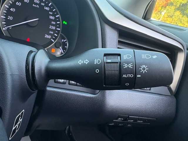 レクサス ＲＸ 450h バージョンL 大阪府 2017(平29)年 2.7万km ソニッククォーツ 純正12.3型ナビ/全方位カメラ/ブラインドスポットモニター/レクサスセーフティーシステム/ヘッドアップディスプレイ/電動リアゲート/パワーシート/シートメモリー/シートヒーター/シートエアコン/黒革シート/三眼LEDヘッドライト/ビルトインETC2.0/純正アルミホイール/スマートキー×2