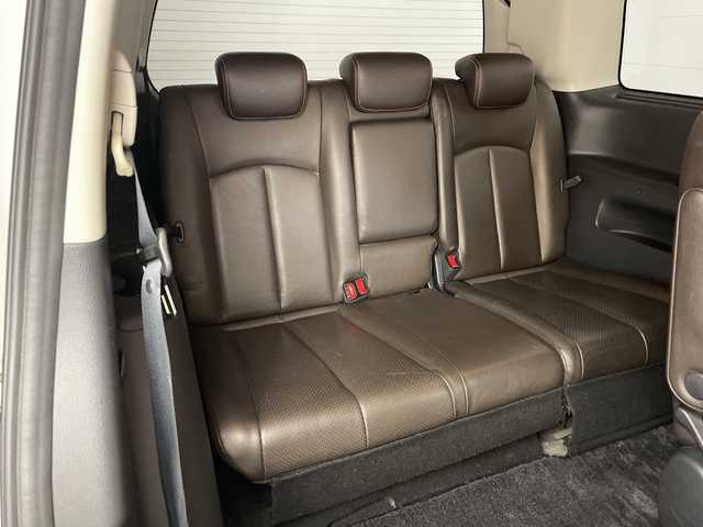 日産 エルグランド 350ハイウェイスター プレミアム 兵庫県 2011(平23)年 6.8万km ブリリアントホワイトパール ・アルパイン製8型ナビ＆フルセグ＆BT＆DVD/・アルパイン製10.2型フリップダウンモニター/・バックカメラ/・両側パワースライドドア/・革シート/・前席シートヒーター/・前席パワーシート/・パワーバックドア/・TEIN車高調/・社外20インチアルミホイール/・スマートキー/・プッシュスタート/・ETC/・LEDヘッドライト/・オートライト/・フロアマット/・横滑り防止装置