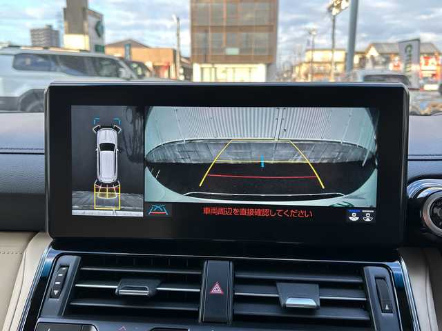 トヨタ ランドクルーザー ZX 栃木県 2024(令6)年 0.4万km プレシャスホワイトパール サンルーフ/リヤエンターテインメントシステム/JBLプレミアムサウンド/寒冷地仕様/ルーフレール/本革シート/クールボックス/電動リヤデフロック/タイヤ空気圧警報システム/パノラミックビューモニター/マルチテレインモニター/純正20inAW