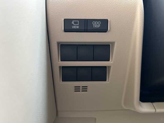 トヨタ ランドクルーザー ZX 栃木県 2024(令6)年 0.4万km プレシャスホワイトパール サンルーフ/リヤエンターテインメントシステム/JBLプレミアムサウンド/寒冷地仕様/ルーフレール/本革シート/クールボックス/電動リヤデフロック/タイヤ空気圧警報システム/パノラミックビューモニター/マルチテレインモニター/純正20inAW