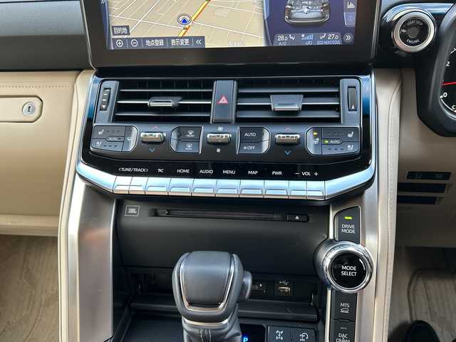 トヨタ ランドクルーザー ZX 栃木県 2024(令6)年 0.4万km プレシャスホワイトパール サンルーフ/リヤエンターテインメントシステム/JBLプレミアムサウンド/寒冷地仕様/ルーフレール/本革シート/クールボックス/電動リヤデフロック/タイヤ空気圧警報システム/パノラミックビューモニター/マルチテレインモニター/純正20inAW