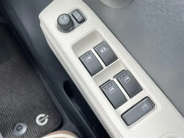 ダイハツ ミラ ココア プラスX 愛媛県 2015(平27)年 5.3万km ココアベージュマイカメタリック 純正ナビ【NSZC-W60-W】/・Bluetooth・CD・DVD・フルセグTV/USB/バックカメラ/360°ドライブレコーダー/LEDヘッドライト/純正フロアマット/純正ドアバイザー/ecoIDLE/スマートキー/ルーフレール