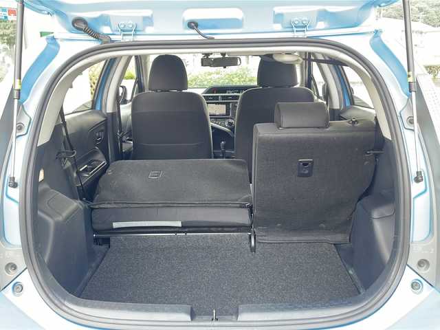 トヨタ アクア S 兵庫県 2014(平26)年 4.1万km クールソーダメタリック 純正SDナビ/フルセグTV/Bluetooth/バックカメラ/プッシュスタート/スマートキー×２/ETC/オートライト/取扱説明書