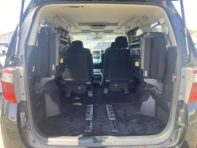 トヨタ アルファード 240S 岩手県 2012(平24)年 7.4万km ブラック 社外メモリナビ/AM/FM/CD/DVD/Bluetooth/フルセグTV/バックカメラ/ビルトインETC/片側パワースライドドア/フリップダウンモニター/レーンキープアシスト/横滑り防止装置/コーナーセンサー/オートライト/HIDヘッドライト/スマートキー/エンジンスターター/モデリスタエアロ/プッシュスタート/電動格納ミラー/社外18インチAW/純正フロアマット/ドアバイザー/保証書/取扱説明書