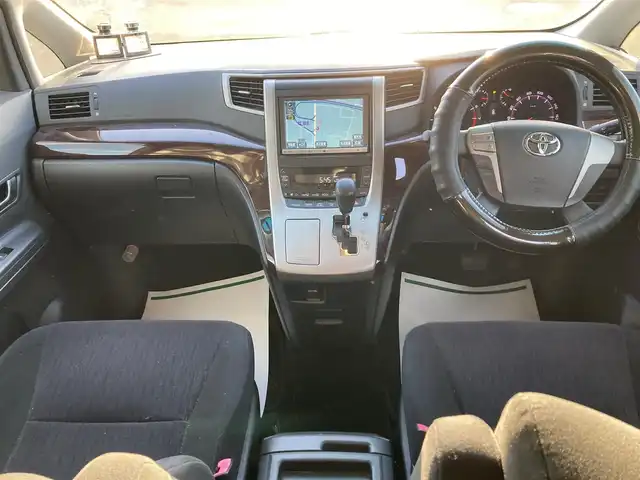 トヨタ アルファード 240S 岩手県 2012(平24)年 7.4万km ブラック 社外メモリナビ/AM/FM/CD/DVD/Bluetooth/フルセグTV/バックカメラ/ビルトインETC/片側パワースライドドア/フリップダウンモニター/レーンキープアシスト/横滑り防止装置/コーナーセンサー/オートライト/HIDヘッドライト/スマートキー/エンジンスターター/モデリスタエアロ/プッシュスタート/電動格納ミラー/社外18インチAW/純正フロアマット/ドアバイザー/保証書/取扱説明書